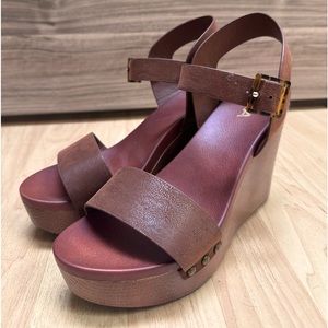 MIA wedge heels 🤎 size 7.5